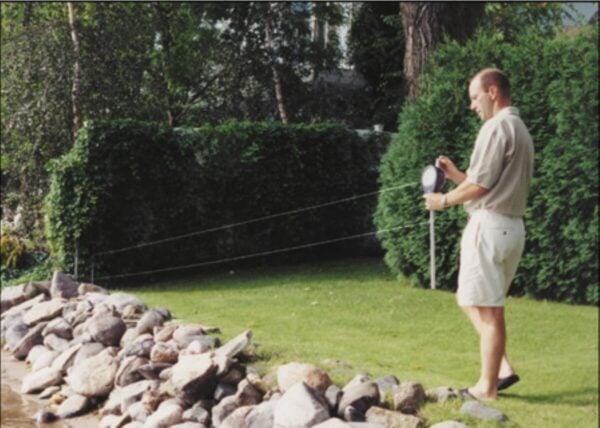 Goose D-Fence System being set up.